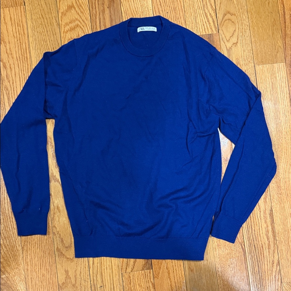 Zara Men's Vibrant Blue Crewneck Sweater